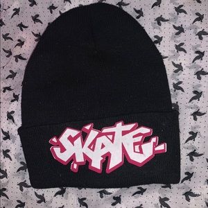 SKATE- Retro beanie